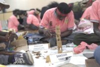 Para peserta lomba