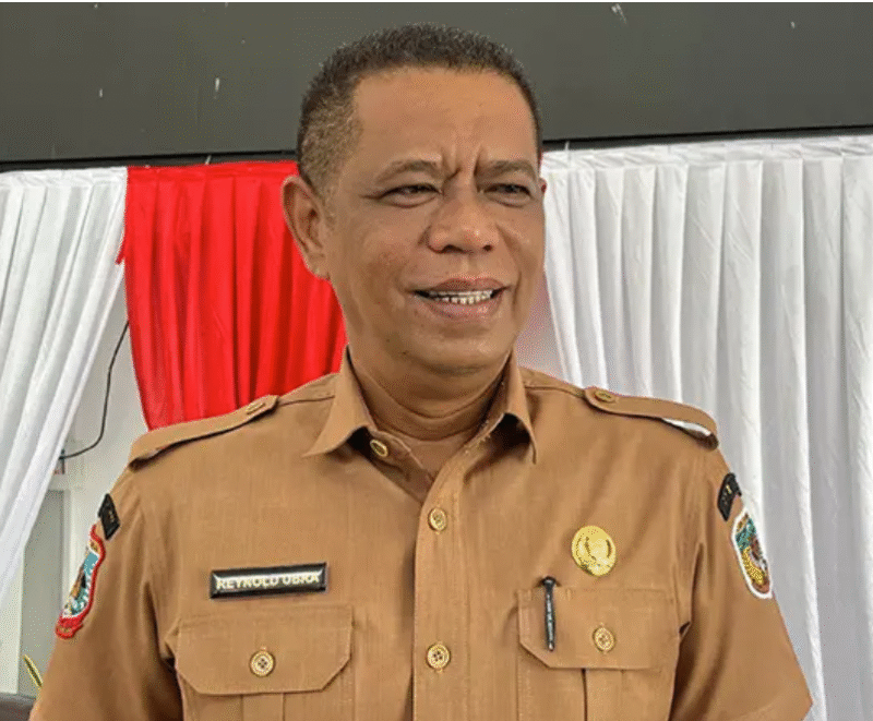 Kadinkes Mimika, Reynold Ubra