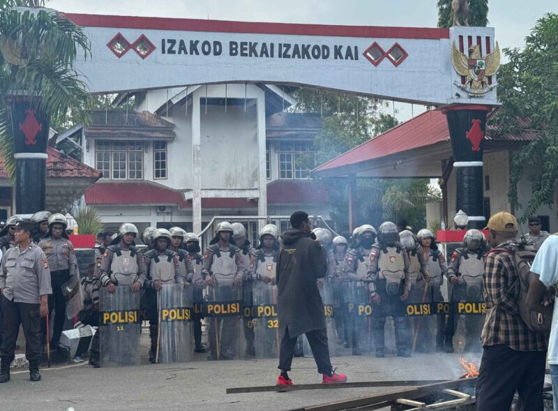 Demo penolakan hasil CASN 2024 di Merauke