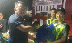Kapolres Mimika Resmikan Dua Pos Peka di Kelurahan Pasar Sentral