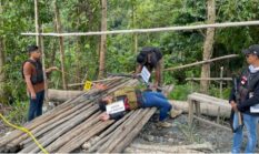 Rekontruksi Pembunuhan Dua Personel Brimob di Nabire 12 Adegan di Peragakan