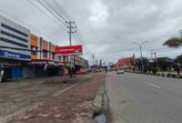 Potret Pinggiran Ruas Jalan Utama